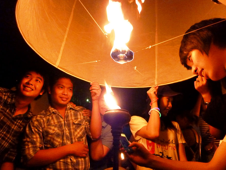 loy-kratong