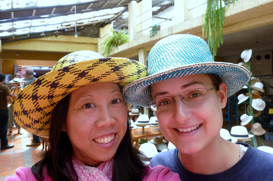jamie-and-i-in-panama-hats
