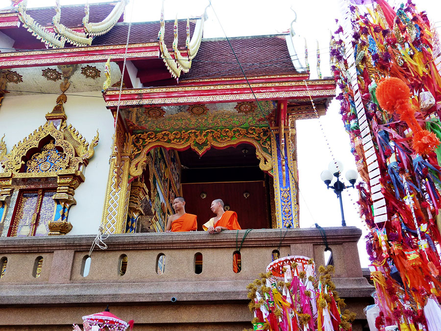 It was much cooler in the elevated wat.