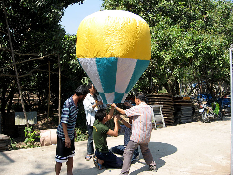 My first sky lantern