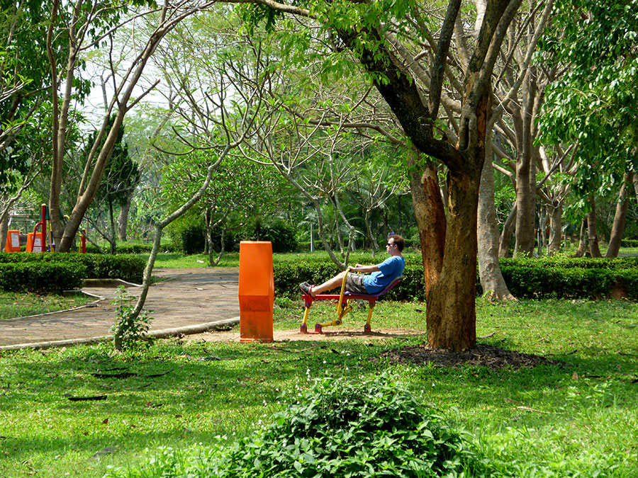 eric-on-exercise-equip