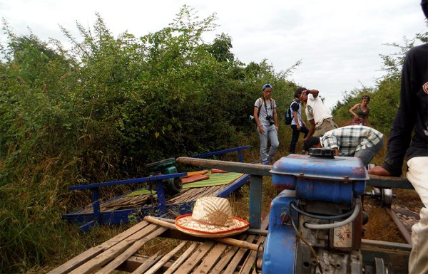 Bamboo train, Battambang, 2015