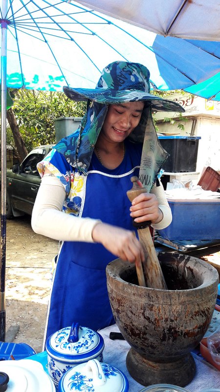 Making papaya salad in Lamphun Thailand